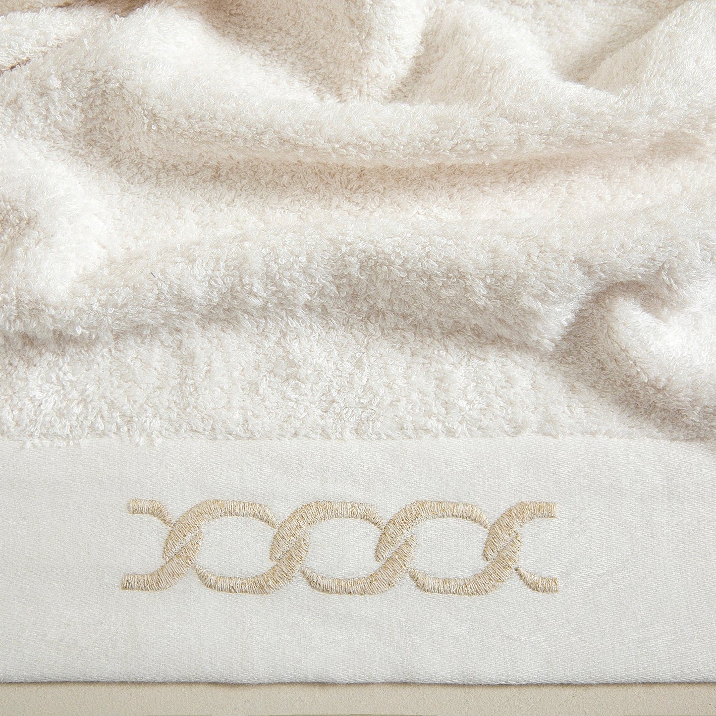 Handdoek | Corrente - Ecru/Goud | Bamboe & Katoen - Pure Harmony