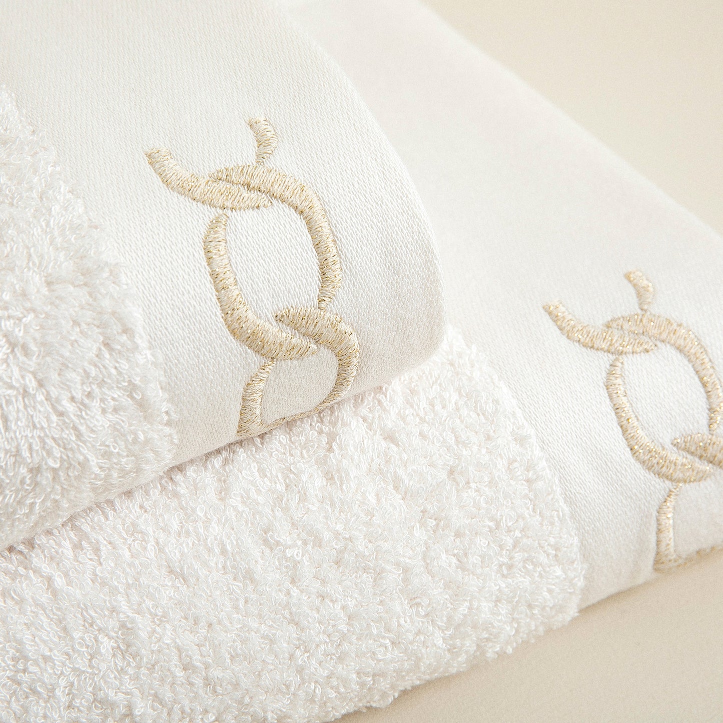 Towel | Corrente - Ecru/ Gold