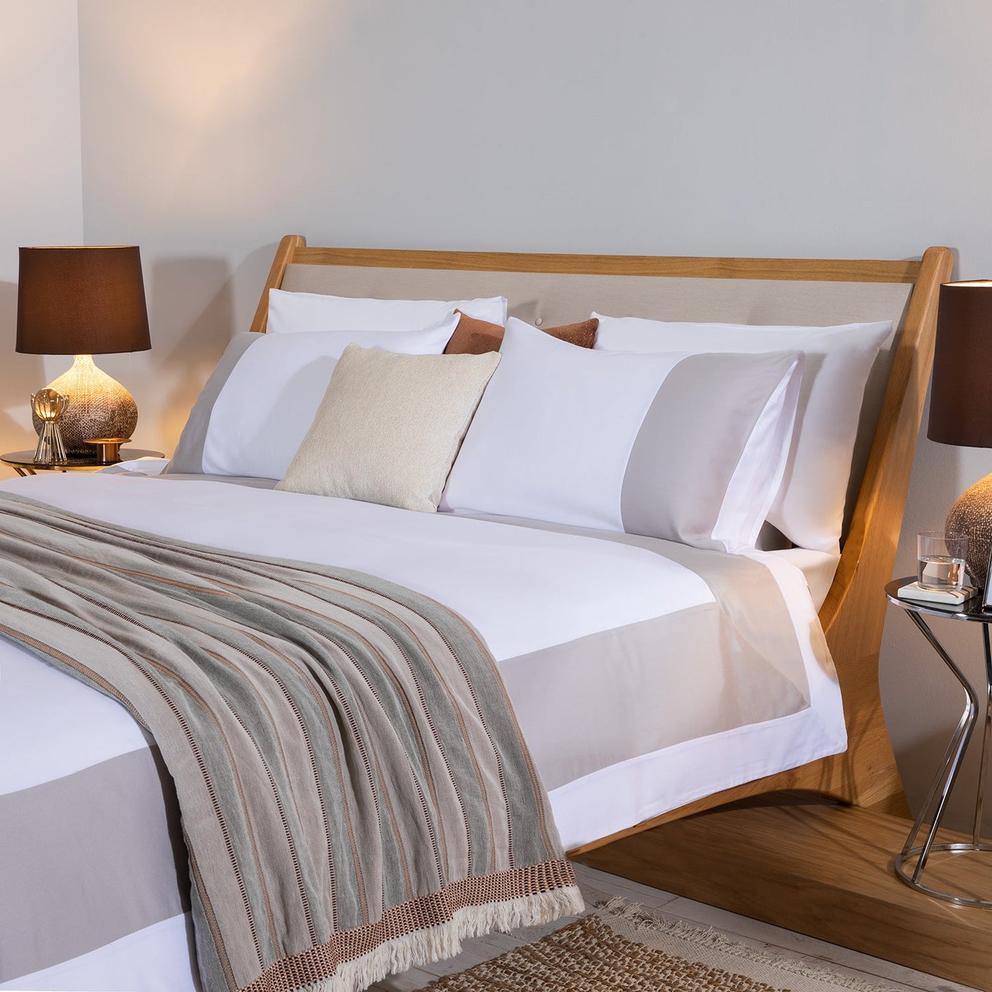 Dekbedovertrekset | Fuerte - Wit/Donkergrijs | Bamboe & Katoen - Pure Harmony