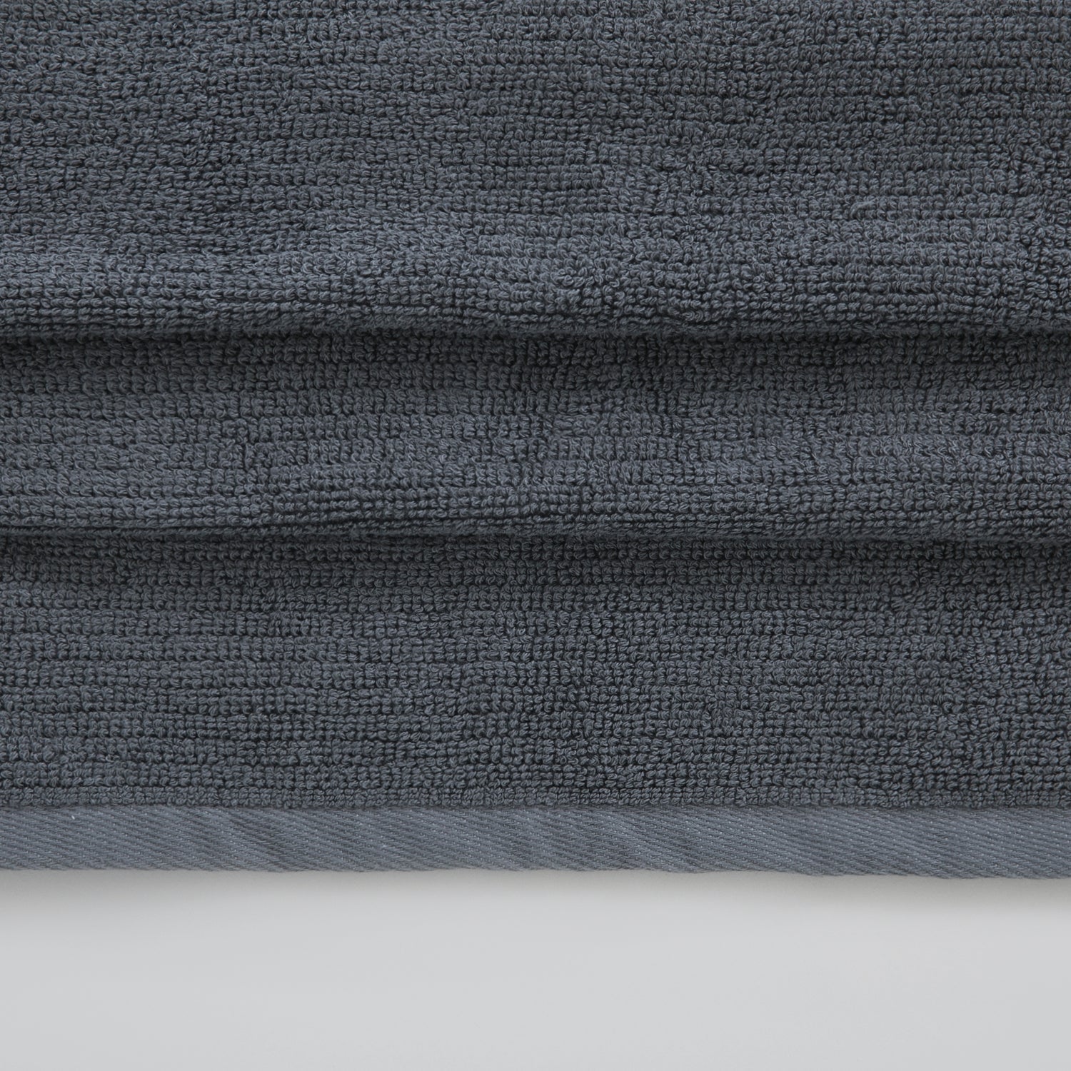 Handdoek | Felipe - Asgrijs | Bamboe & Katoen - Pure Harmony