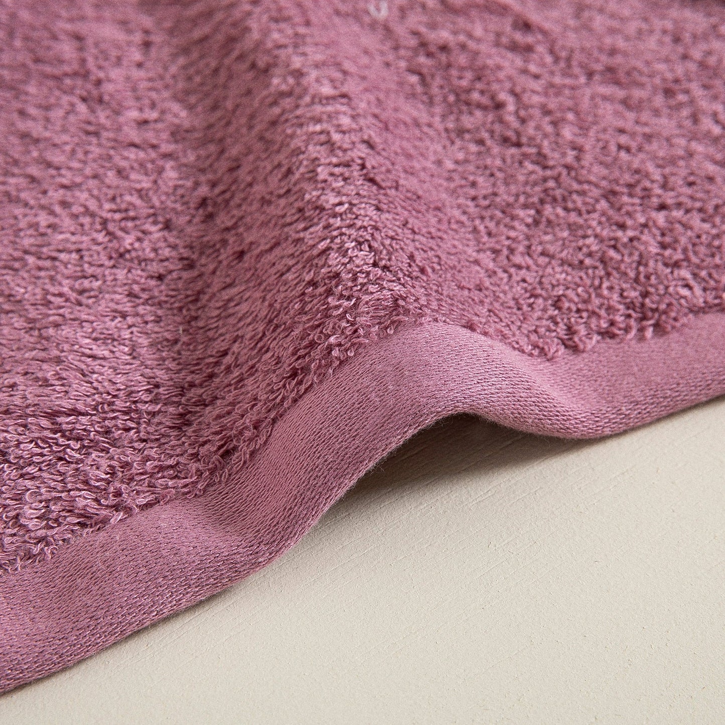 Handdoek | Solid - Orchidee | Bamboe & Katoen - Pure Harmony